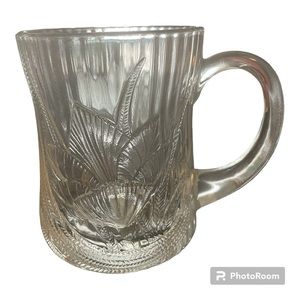 GLOCLOC Canterbury Crocos Flower Leaf VTG. glass mug looking for a family! EUC